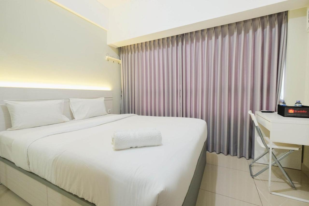 Elegant Studio Room At Springlake Summarecon Apartment By Travelio Bekasi Exterior foto